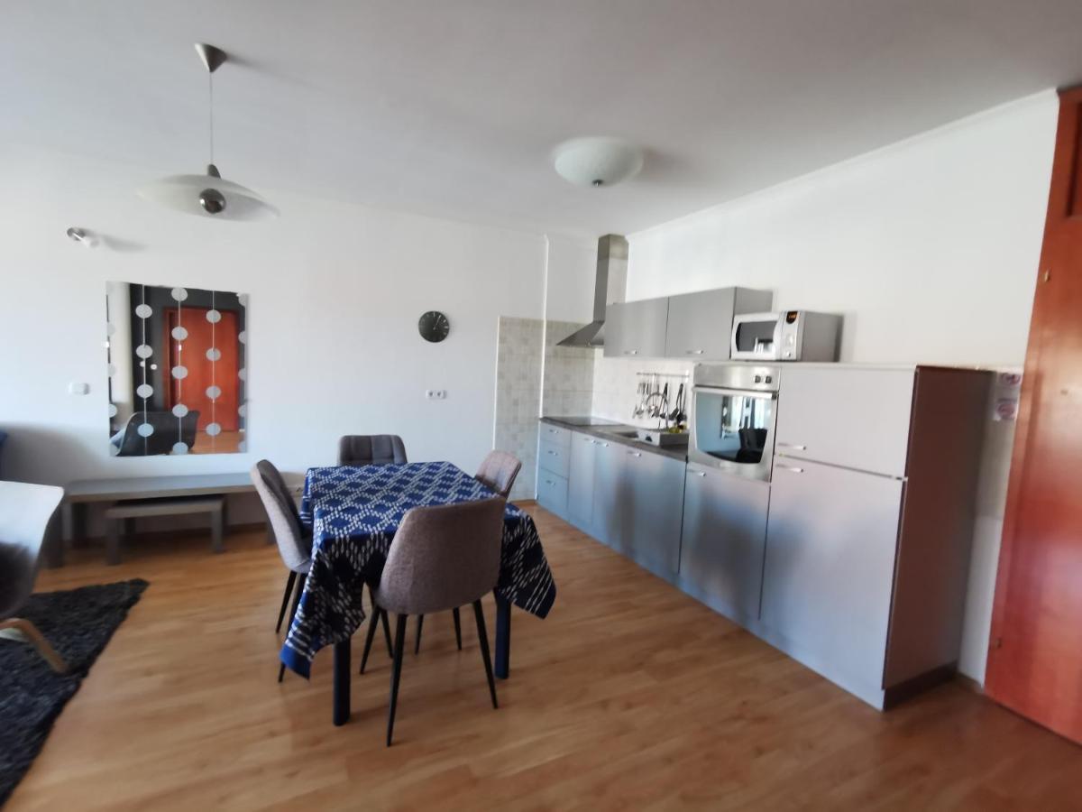 Apartments Ribaric Раб Екстериор снимка