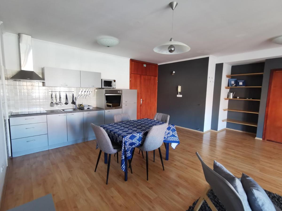 Apartments Ribaric Раб Екстериор снимка