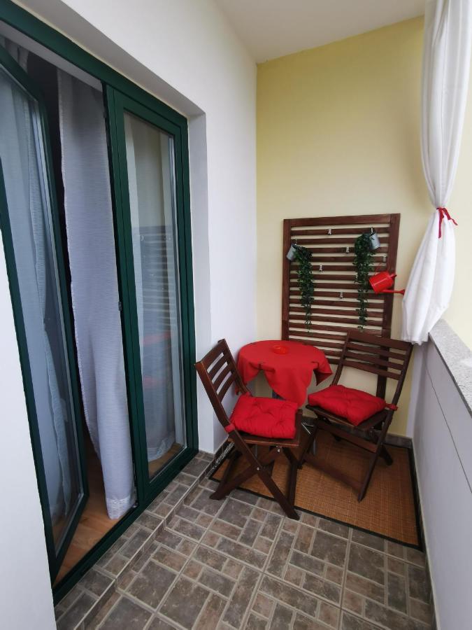 Apartments Ribaric Раб Екстериор снимка