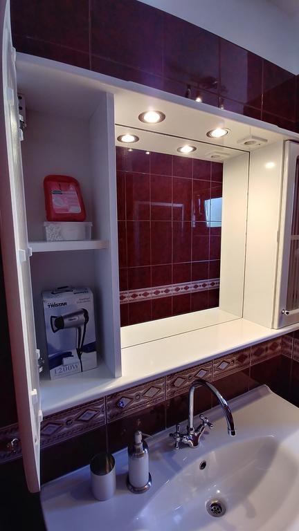 Apartments Ribaric Раб Екстериор снимка