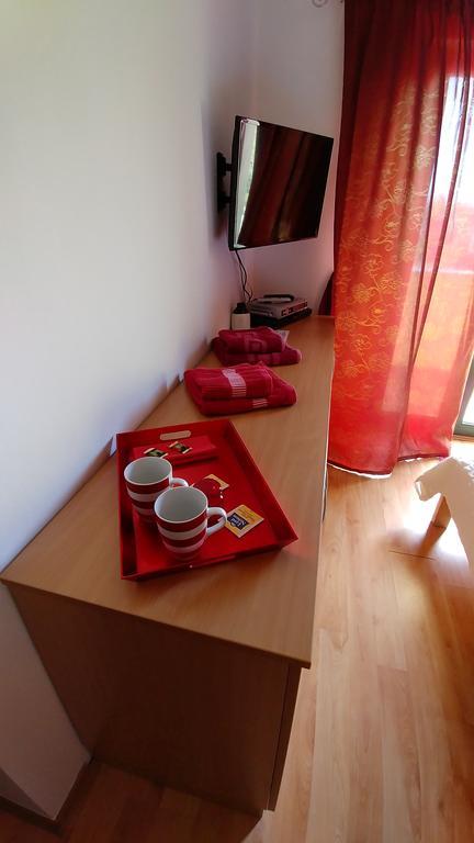 Apartments Ribaric Раб Екстериор снимка